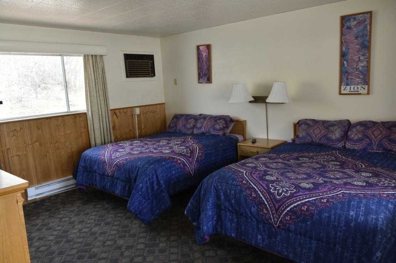 Golden Hills Motel Маунт Кармел Джанкшен Экстерьер фото